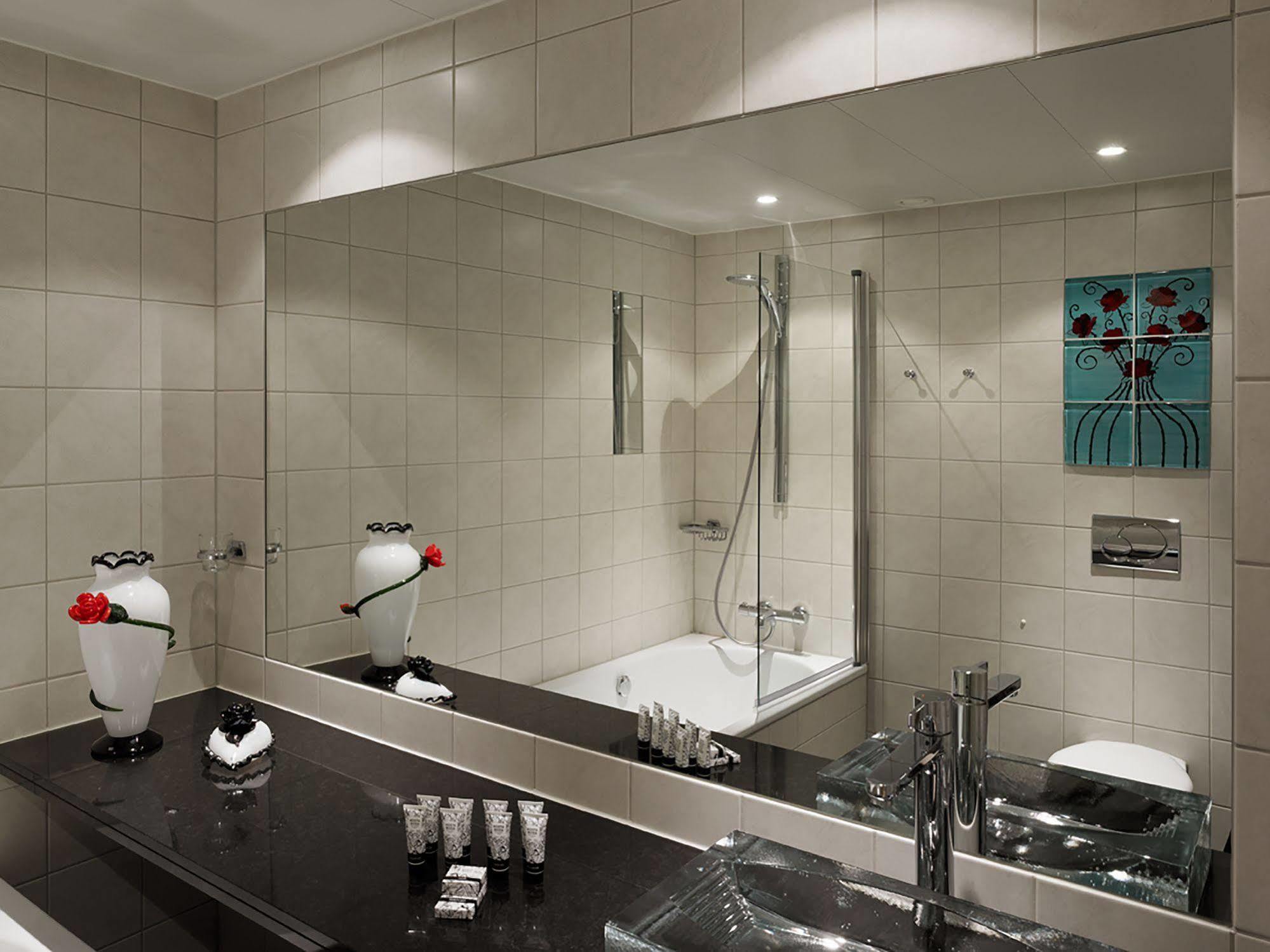 Kosta Boda Art Hotel Экстерьер фото