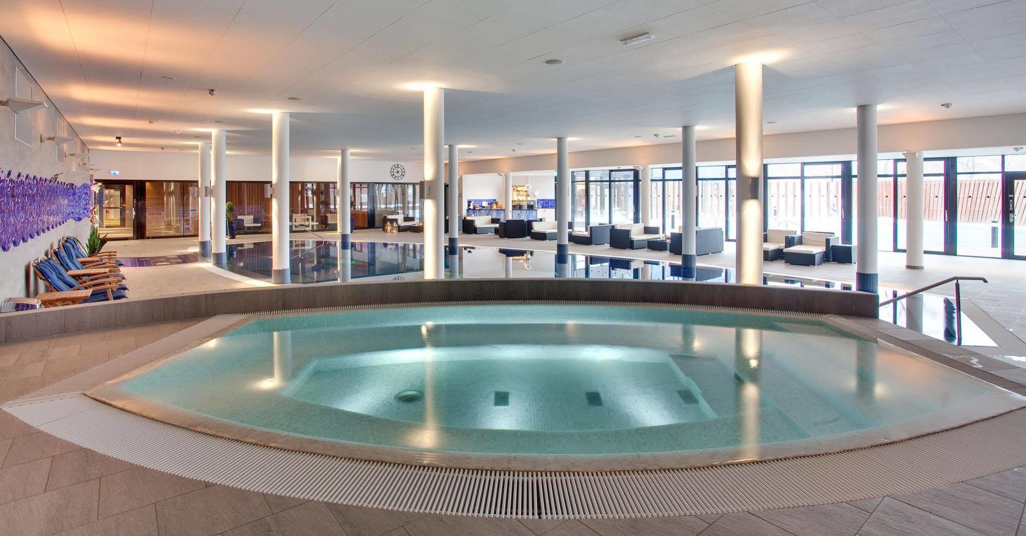 Kosta Boda Art Hotel Экстерьер фото
