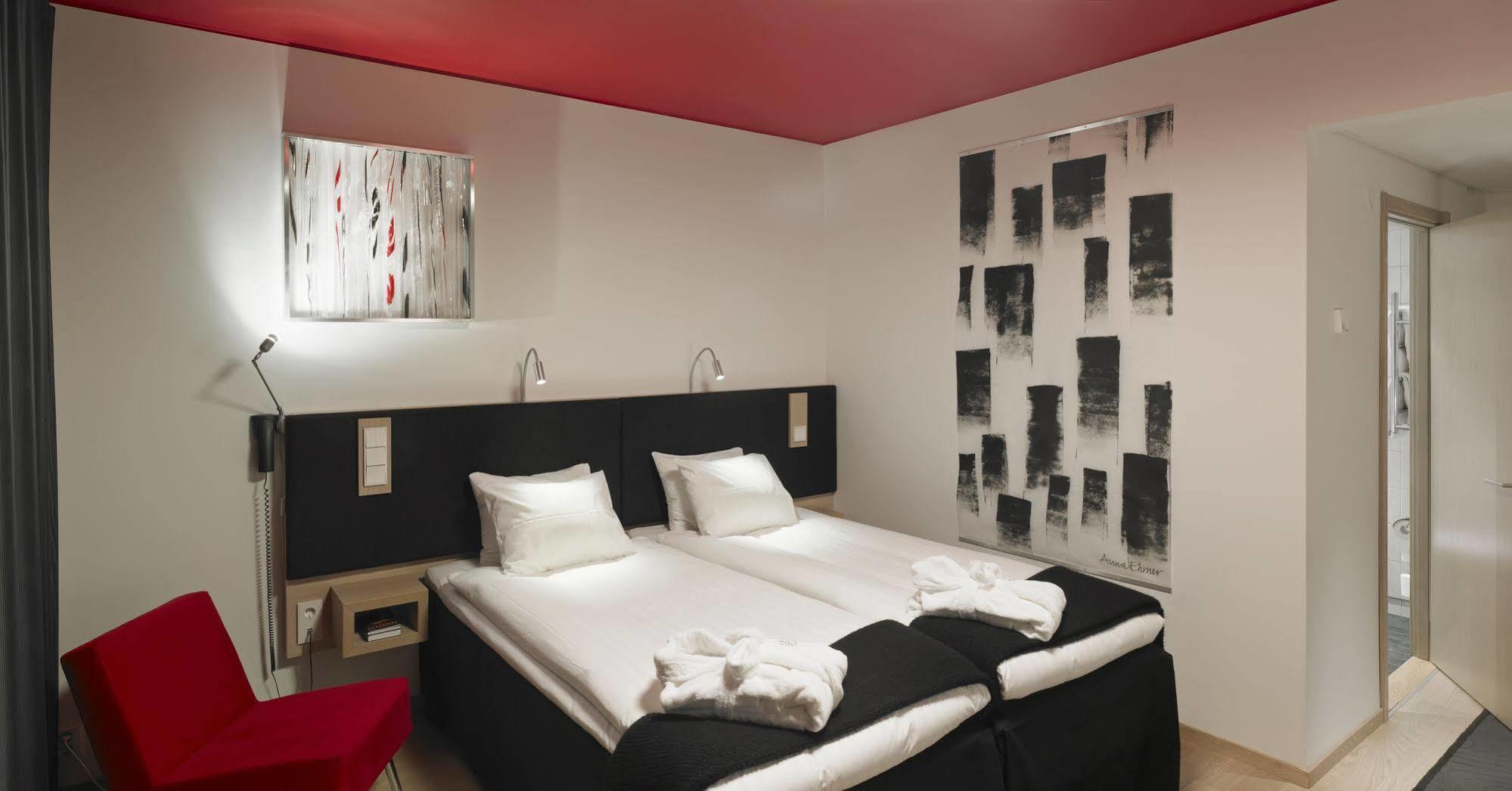 Kosta Boda Art Hotel Экстерьер фото